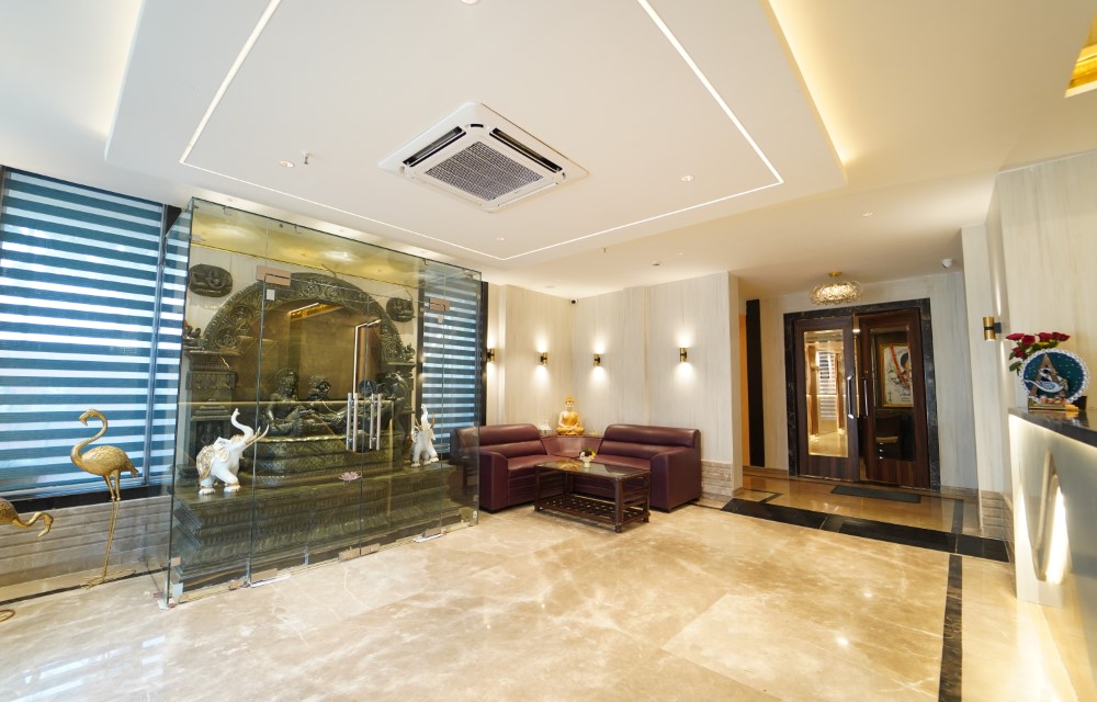 HOTEL LEISURE